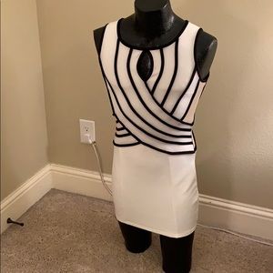 Alt.B - White/Tan Dress with Black Piping